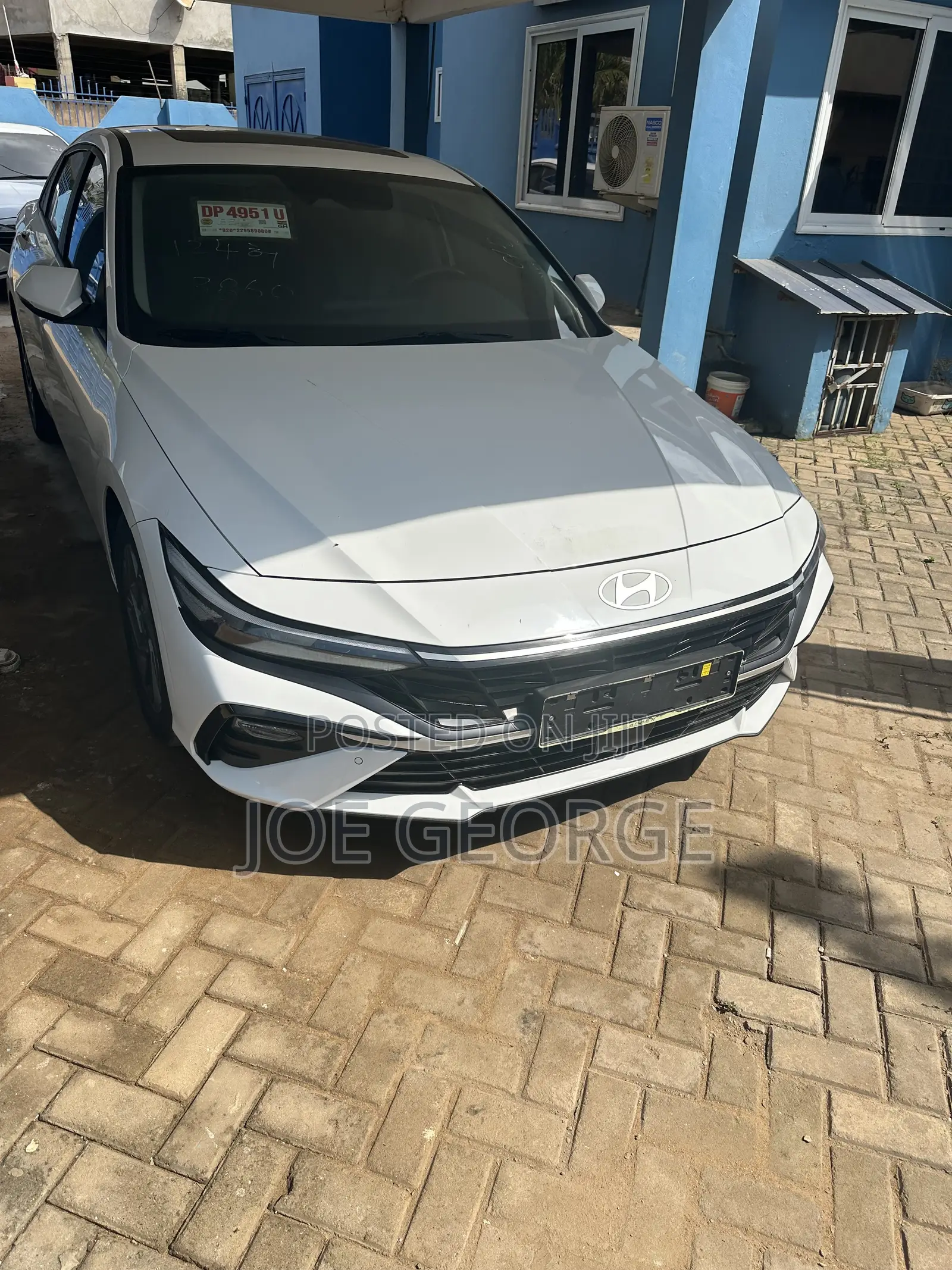 Hyundai Avante 2024 White