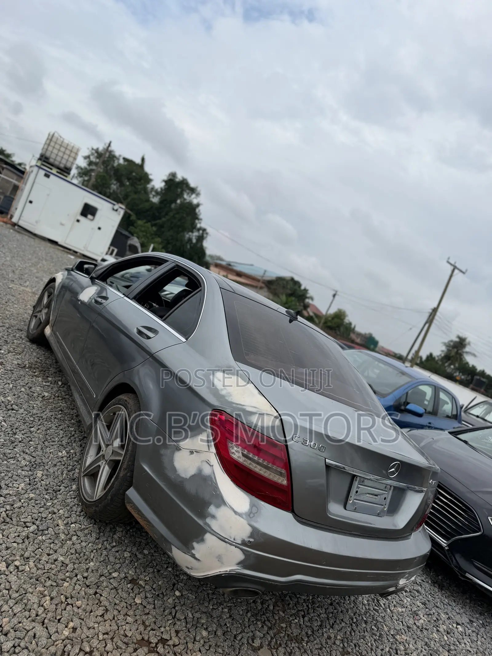 Mercedes-Benz C300 2015 Silver