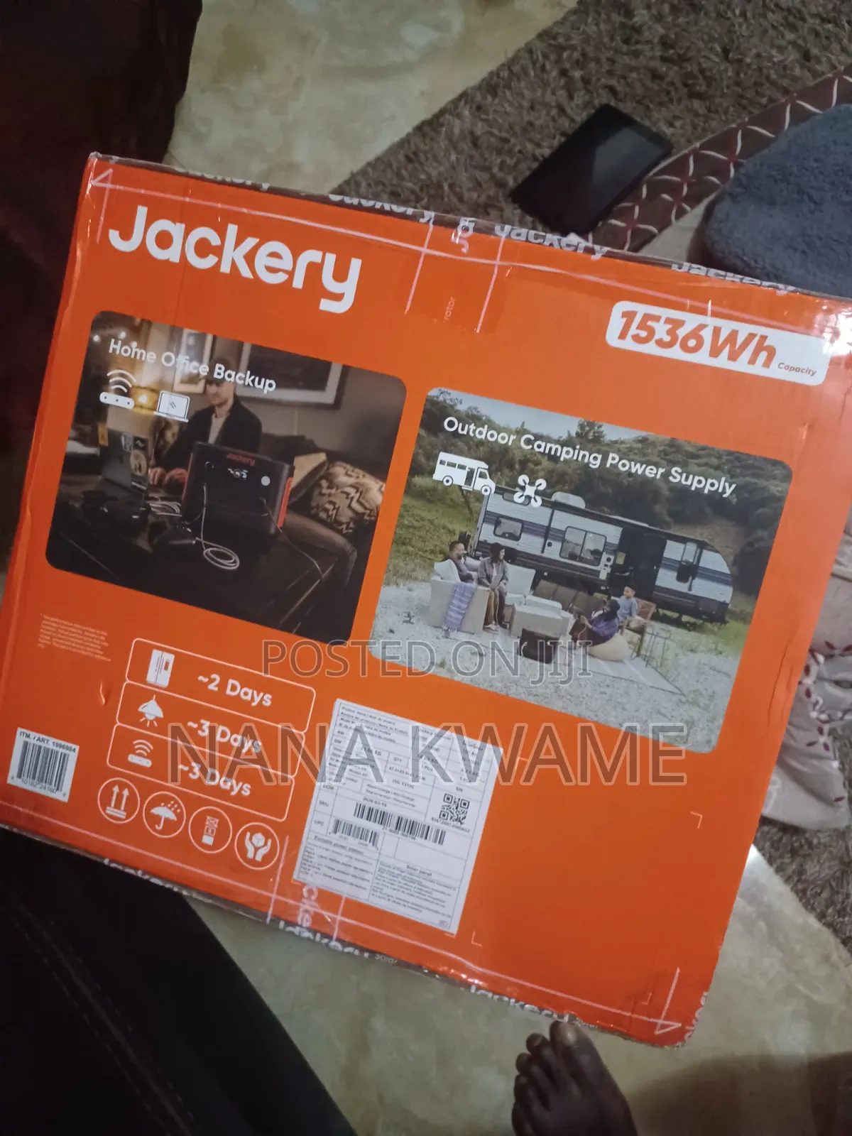 Jackery Solar Generator