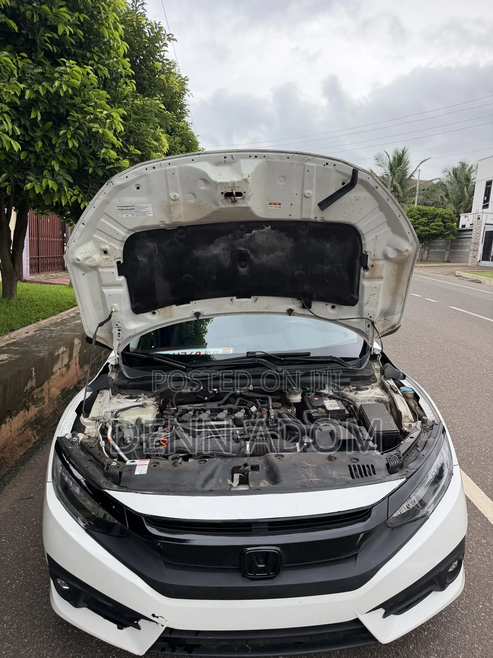 Honda Civic Touring Sedan 2018 White