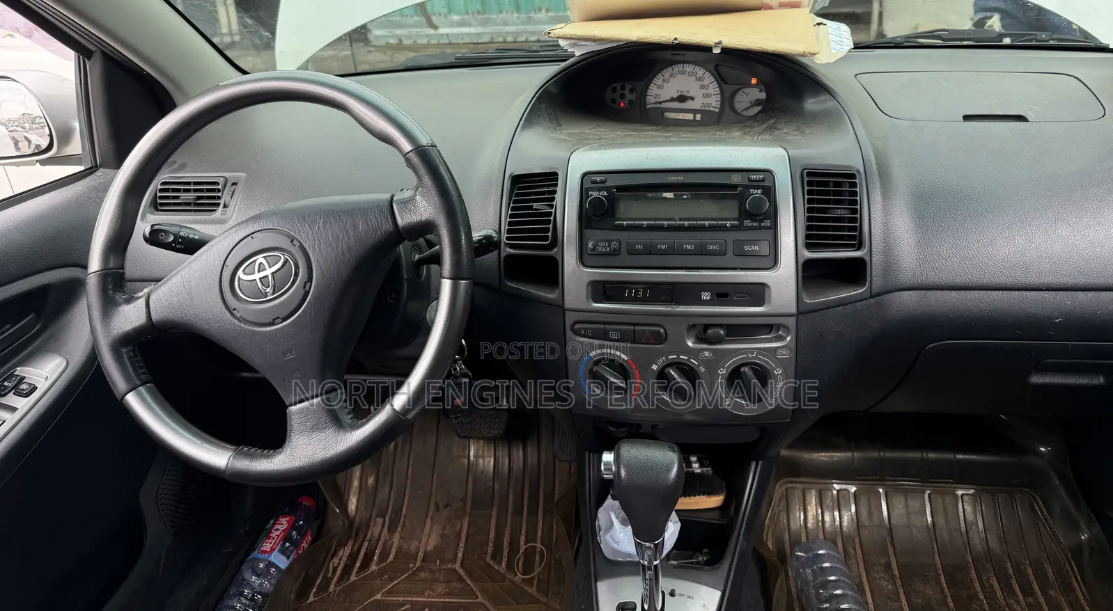Toyota Yaris 2010 Silver