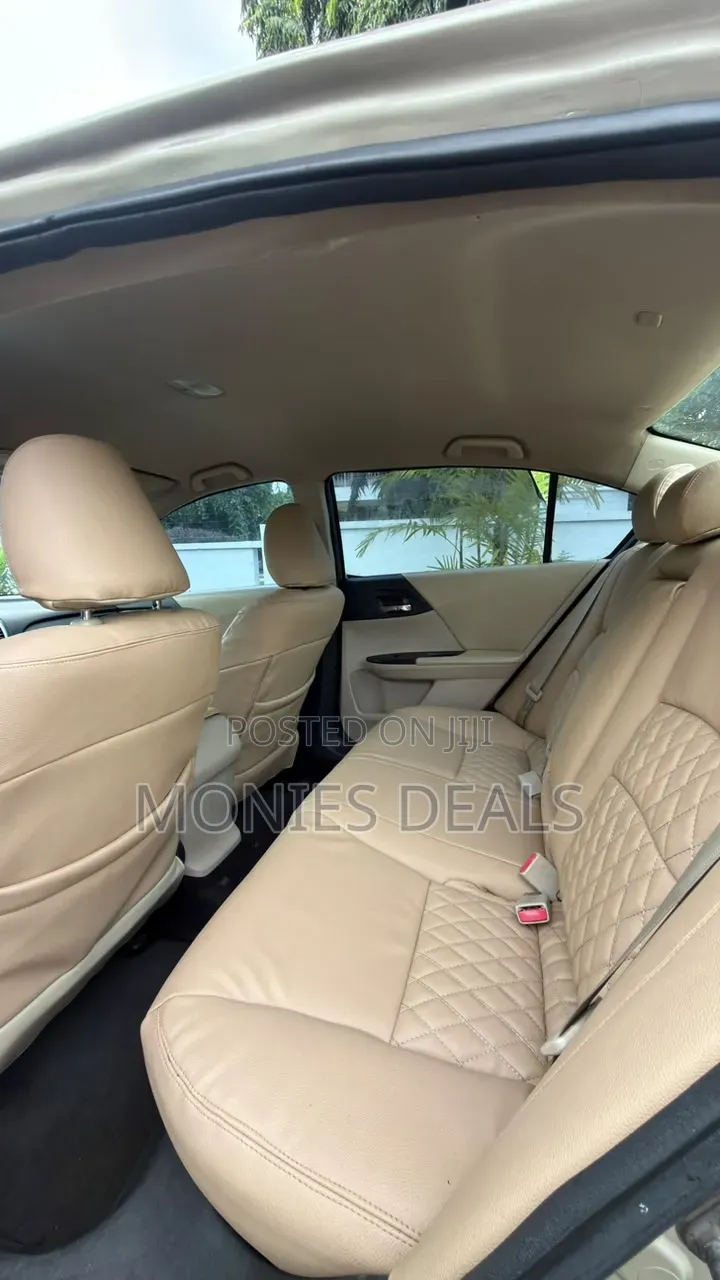 Honda Accord LX 4dr Sedan (2.4L 4cyl 6M) 2014 Off white