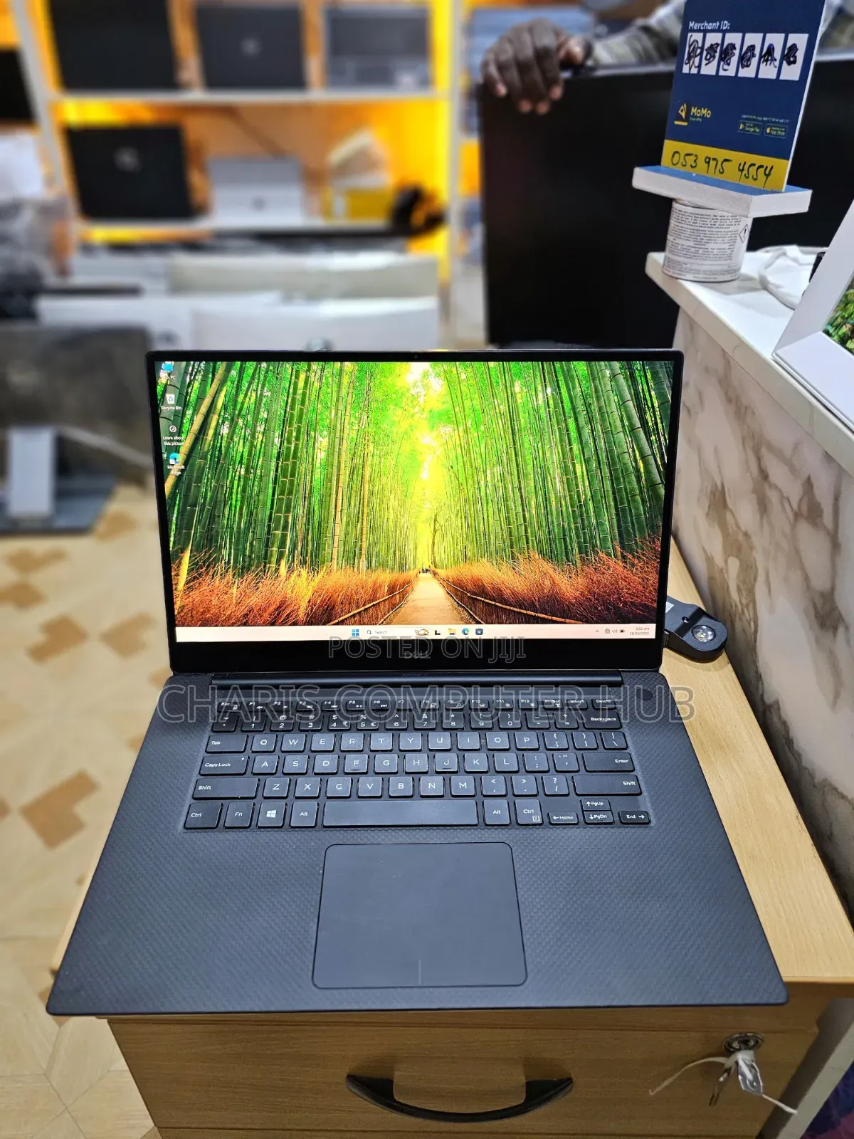 Laptop Dell XPS 15 7590 32GB Intel Core i7 SSD 512GB
