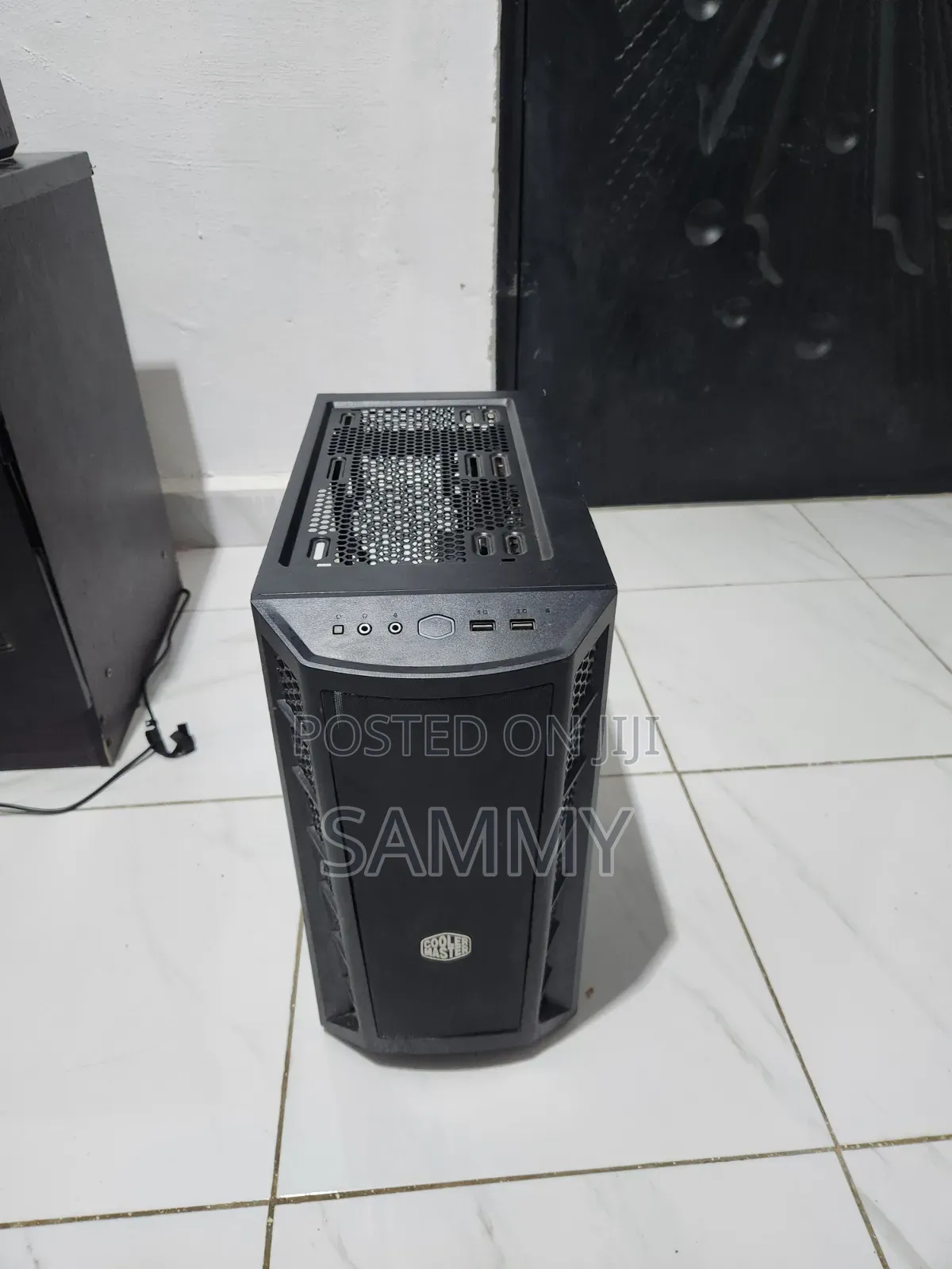 Cooler Master Micro Atx Gaming Case With Two Argb Fans