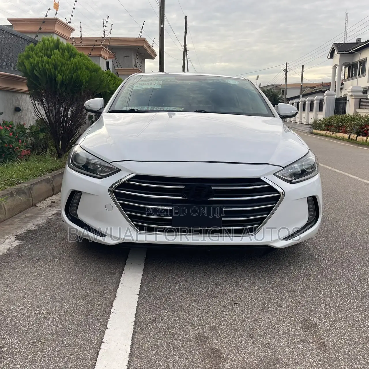 Hyundai Elantra Limited 2018 White