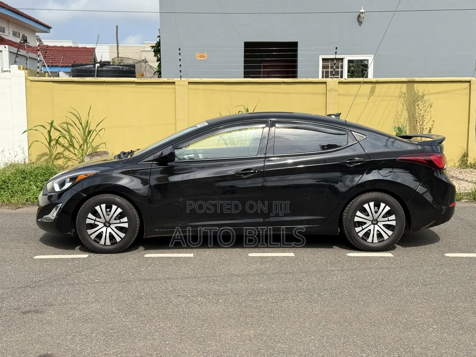 Hyundai Elantra SE Sedan FWD (1.8L 4cyl 6M) 2016 Black
