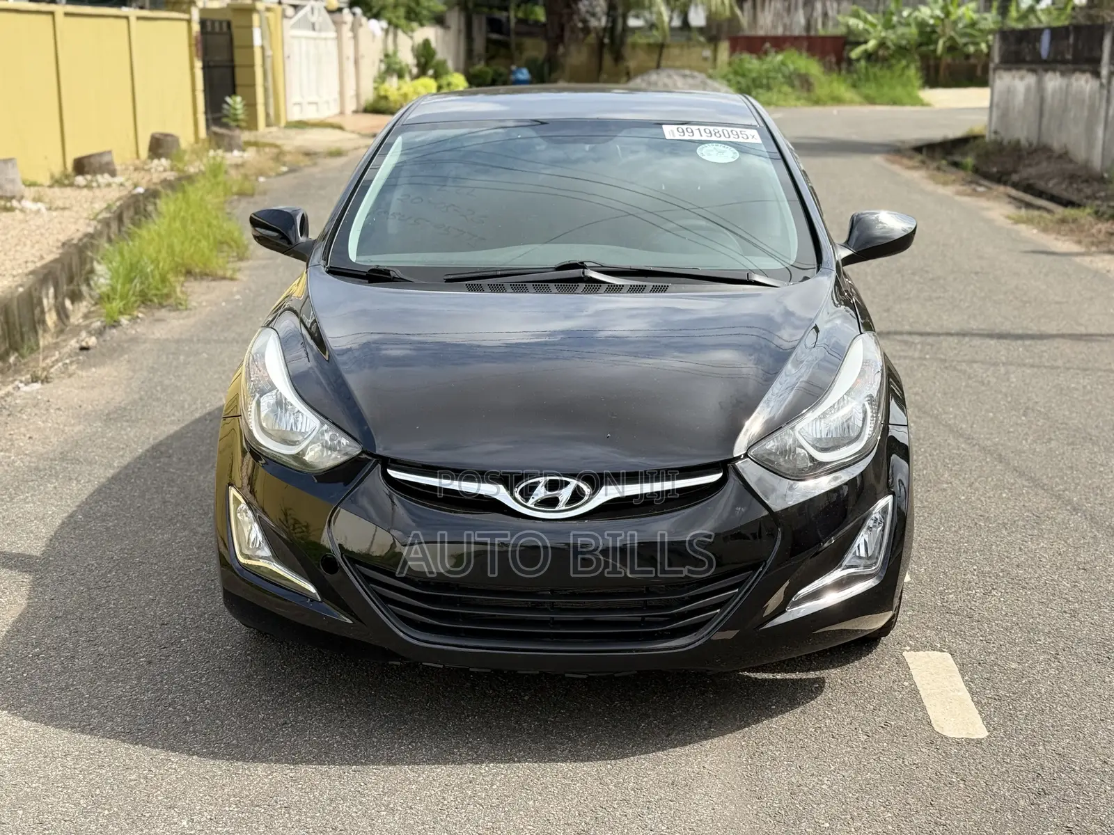 Hyundai Elantra SE Sedan FWD (1.8L 4cyl 6M) 2016 Black