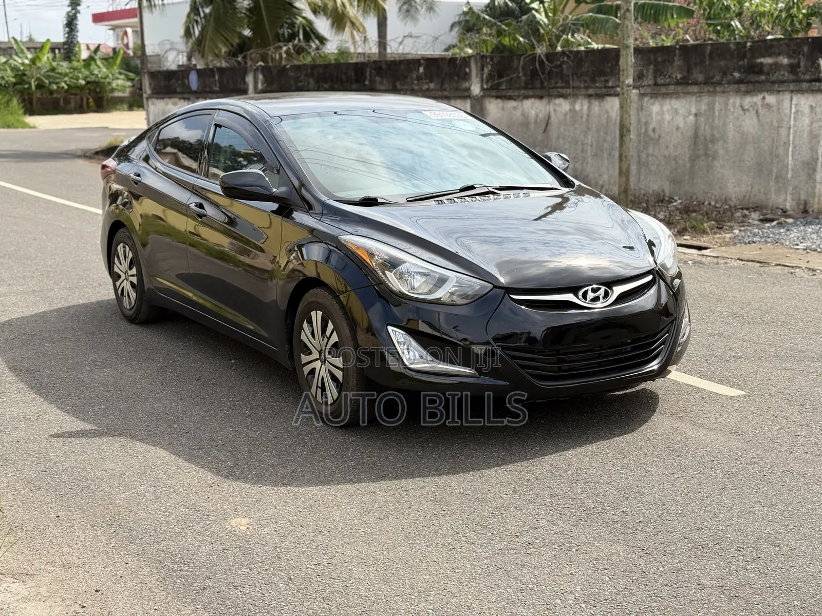 Hyundai Elantra SE Sedan FWD (1.8L 4cyl 6M) 2016 Black