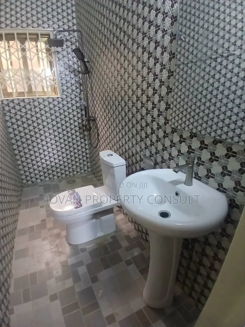 1bdrm Room & Parlour in Mecedonia, Ga West Municipal for rent