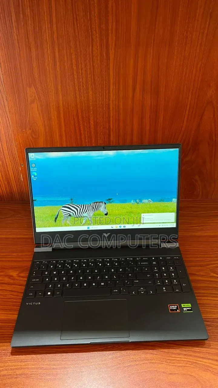 Laptop HP Victus 15 16GB AMD Ryzen 5 SSD 512GB