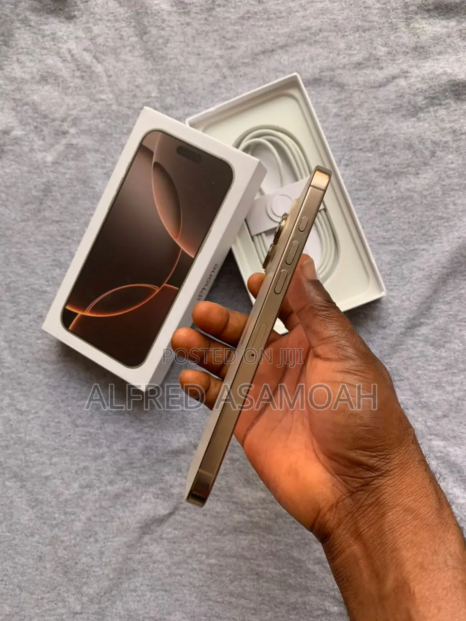 Apple iPhone 16 Pro Max 256 GB Gold