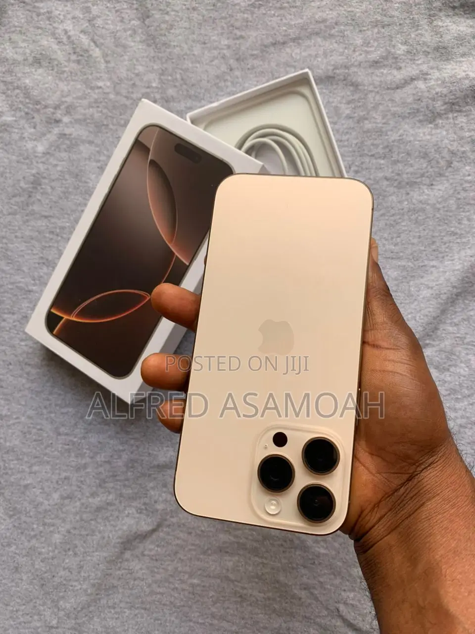 Apple iPhone 16 Pro Max 256 GB Gold