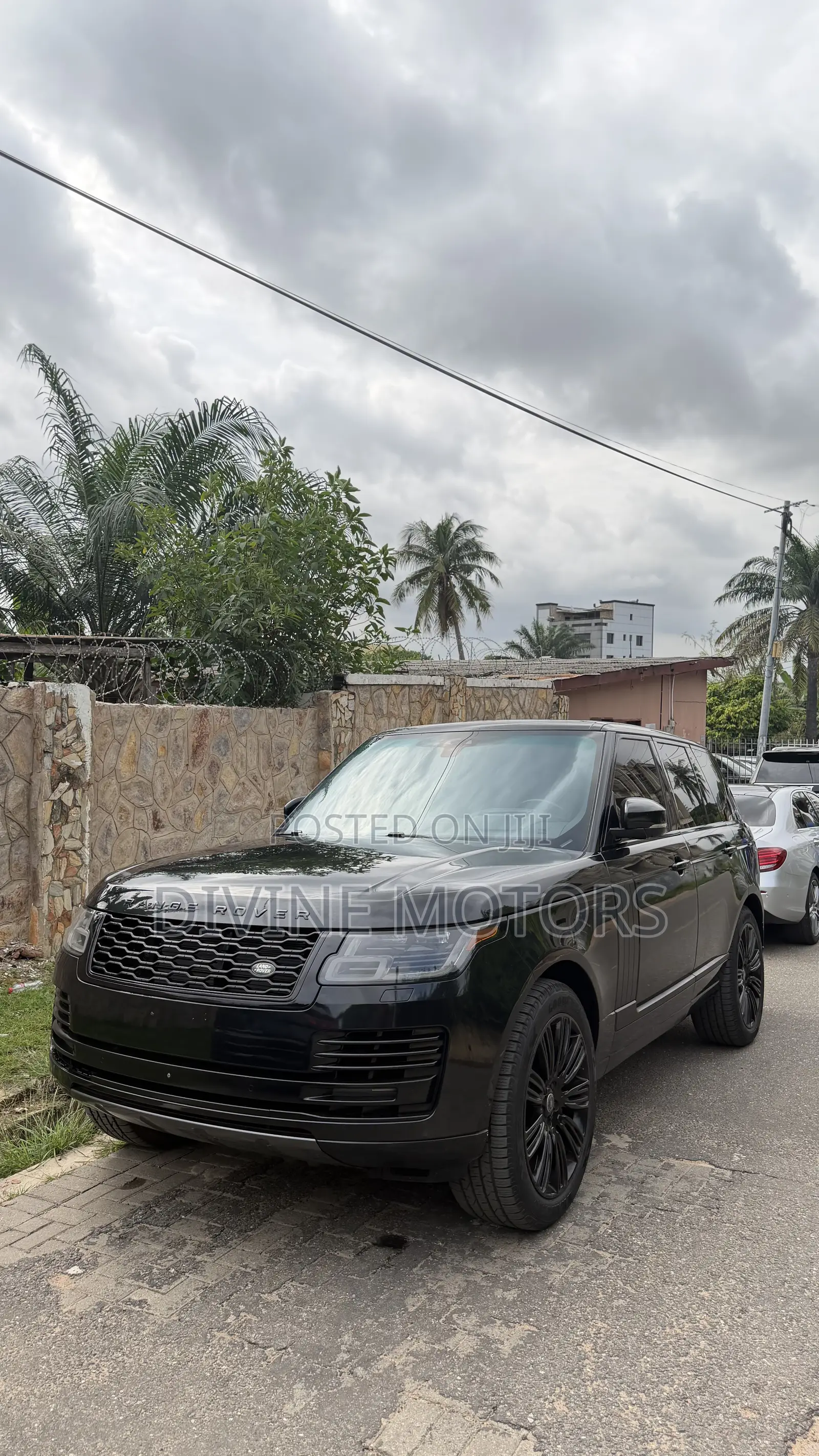 Land Rover Range Rover Vogue 2019 Black