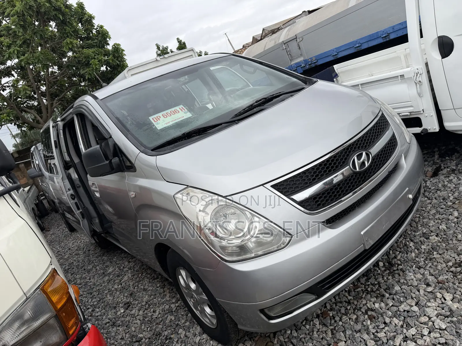 Hyundai Starex 2013 Grey