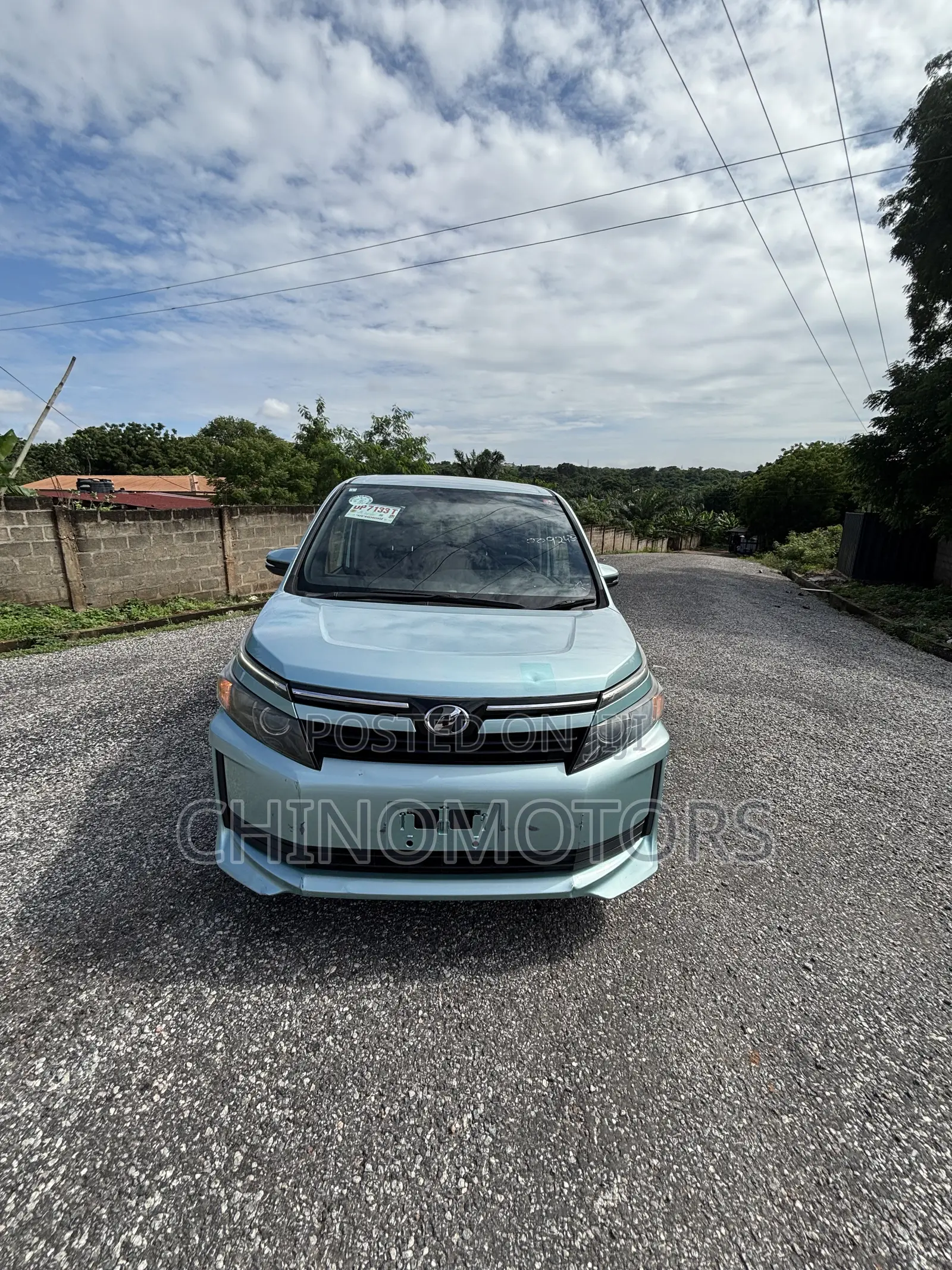 Toyota Voxy 2015 Green