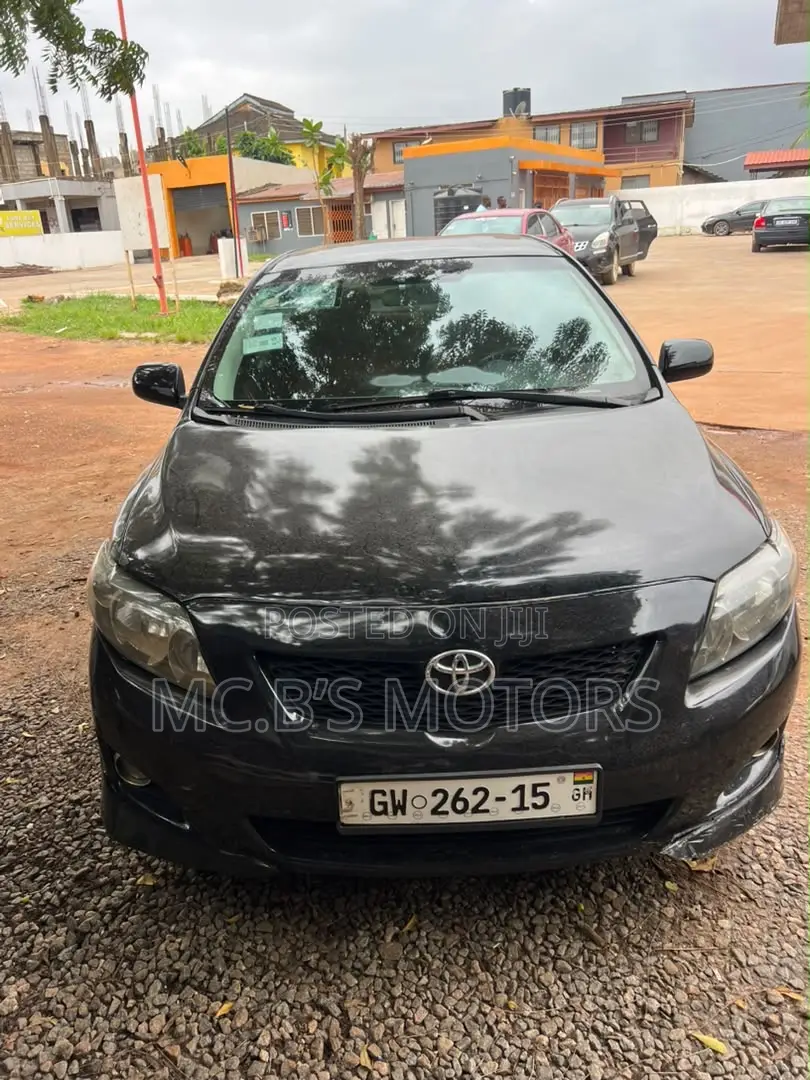 Toyota Corolla 2010 Black
