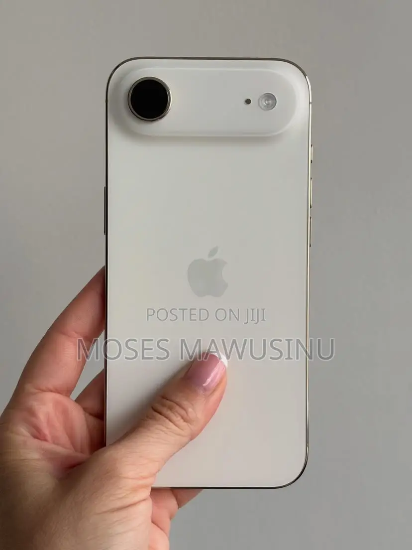 New Apple iPhone 17e 512 GB White