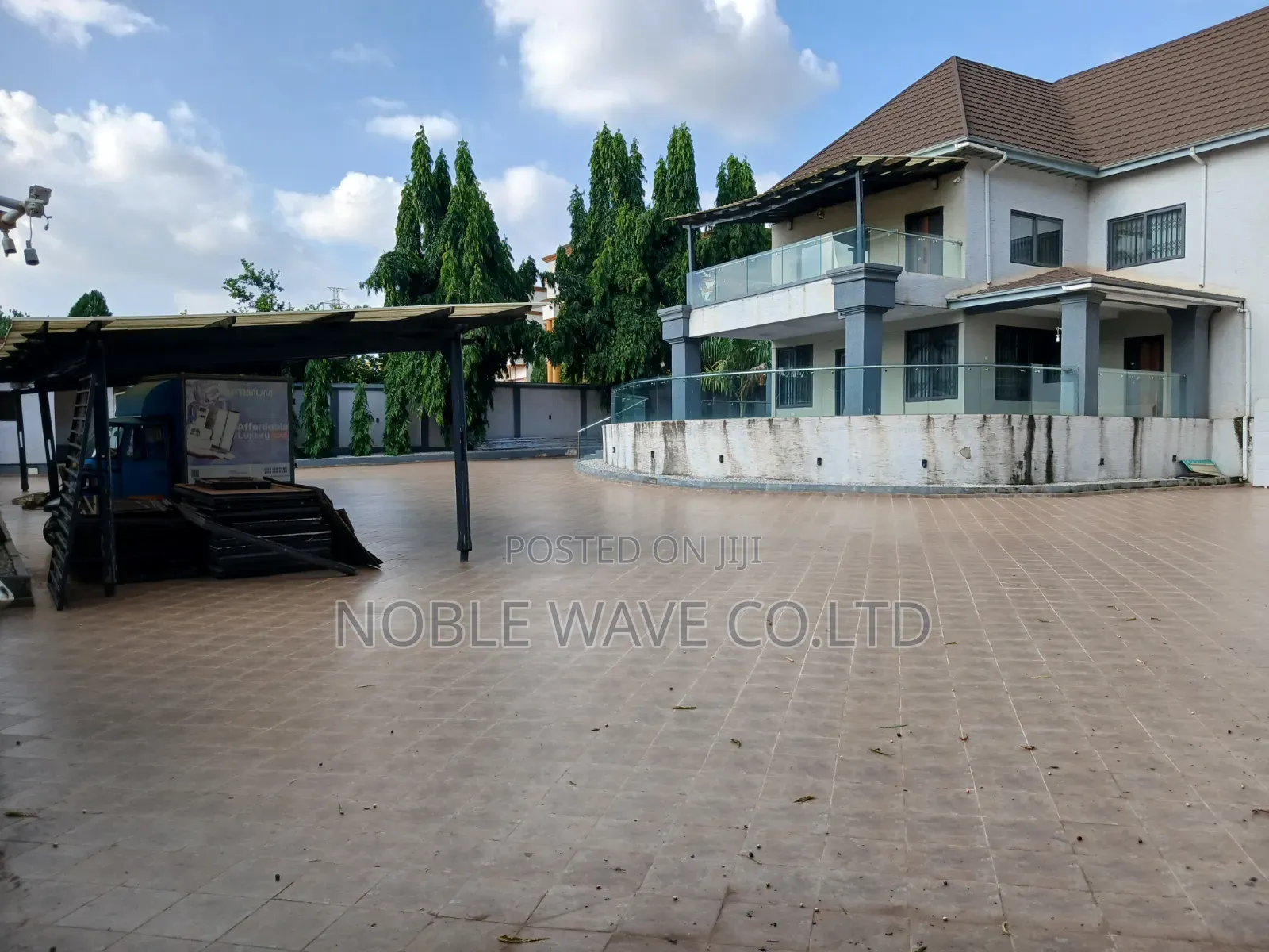 Furnished 5bdrm House in Ahodwo, Kumasi Metropolitan for sale