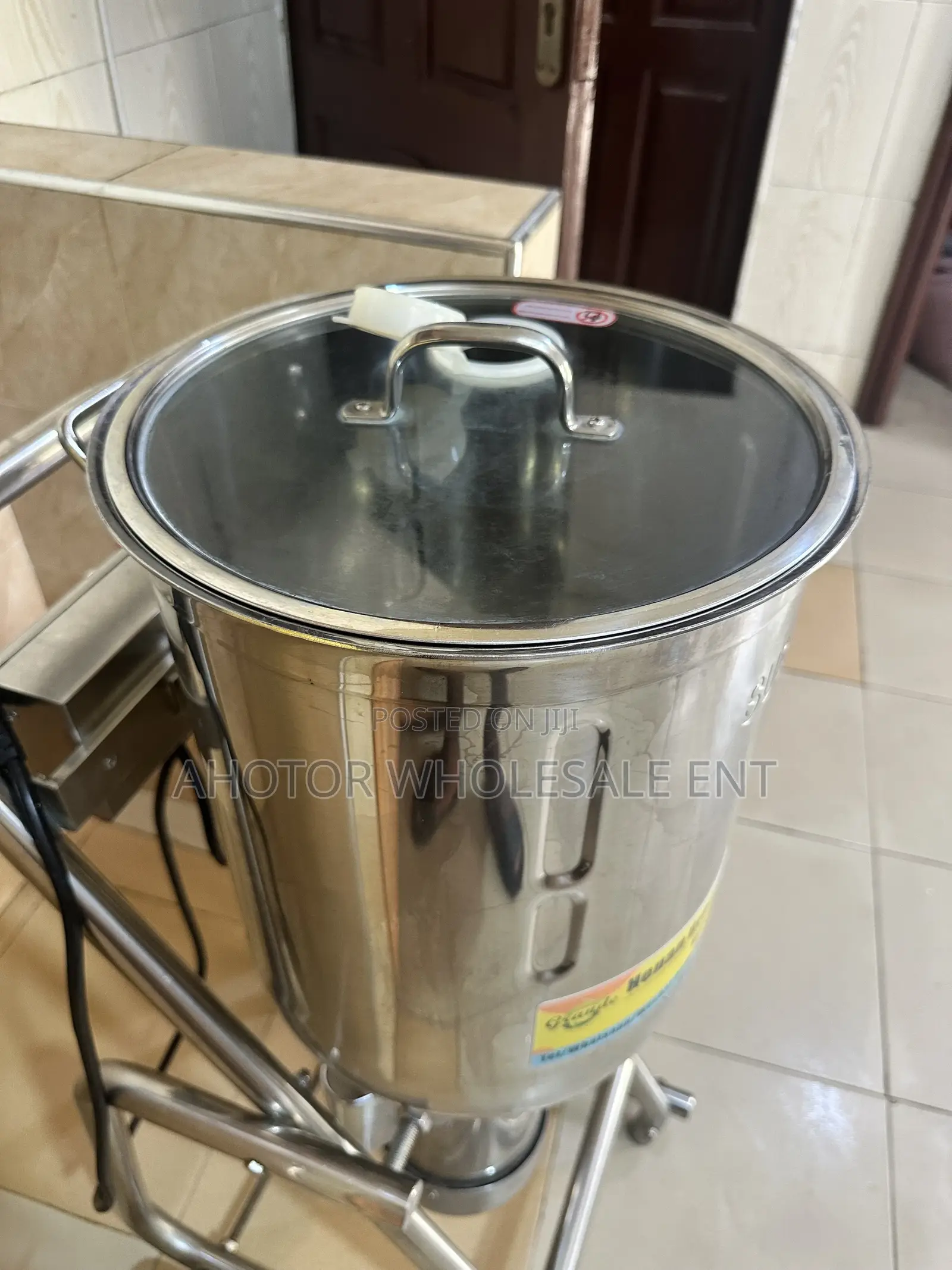 A.H Power Blender / Ice Breaker
