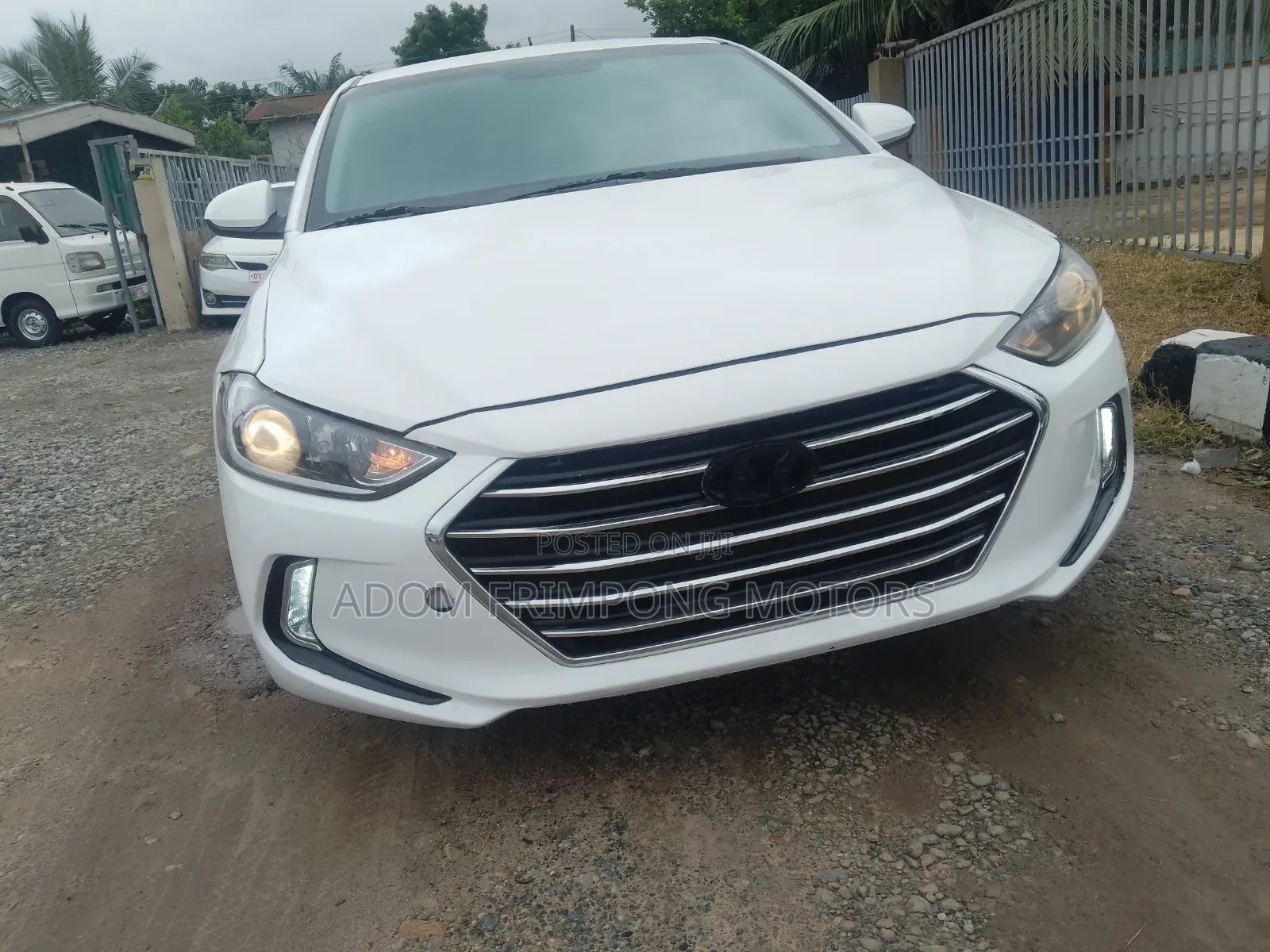 Hyundai Elantra 2018 White
