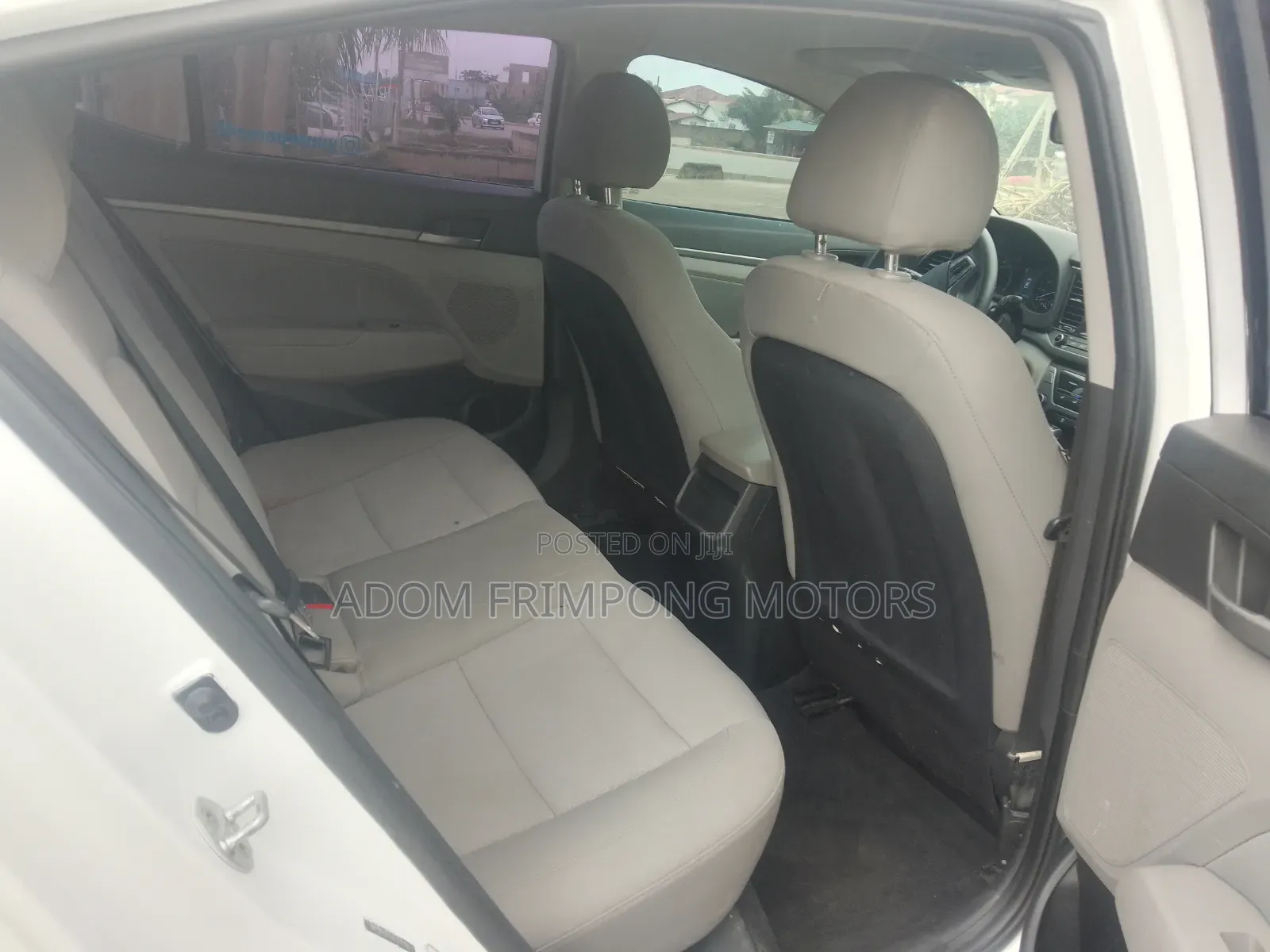 Hyundai Elantra 2018 White