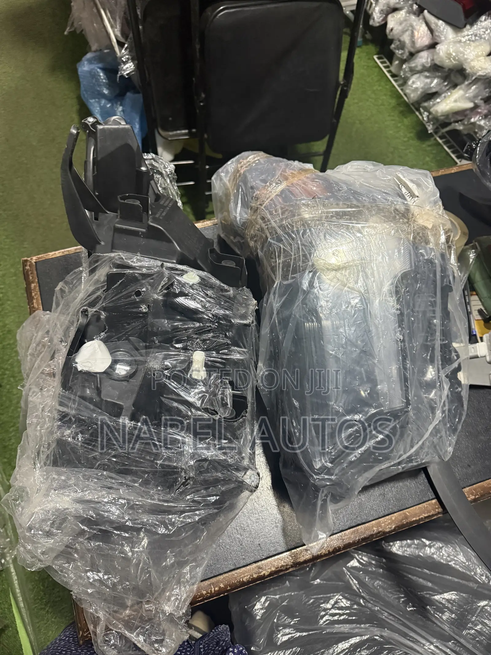Toyota Tacoma 2024 Headlight Pair