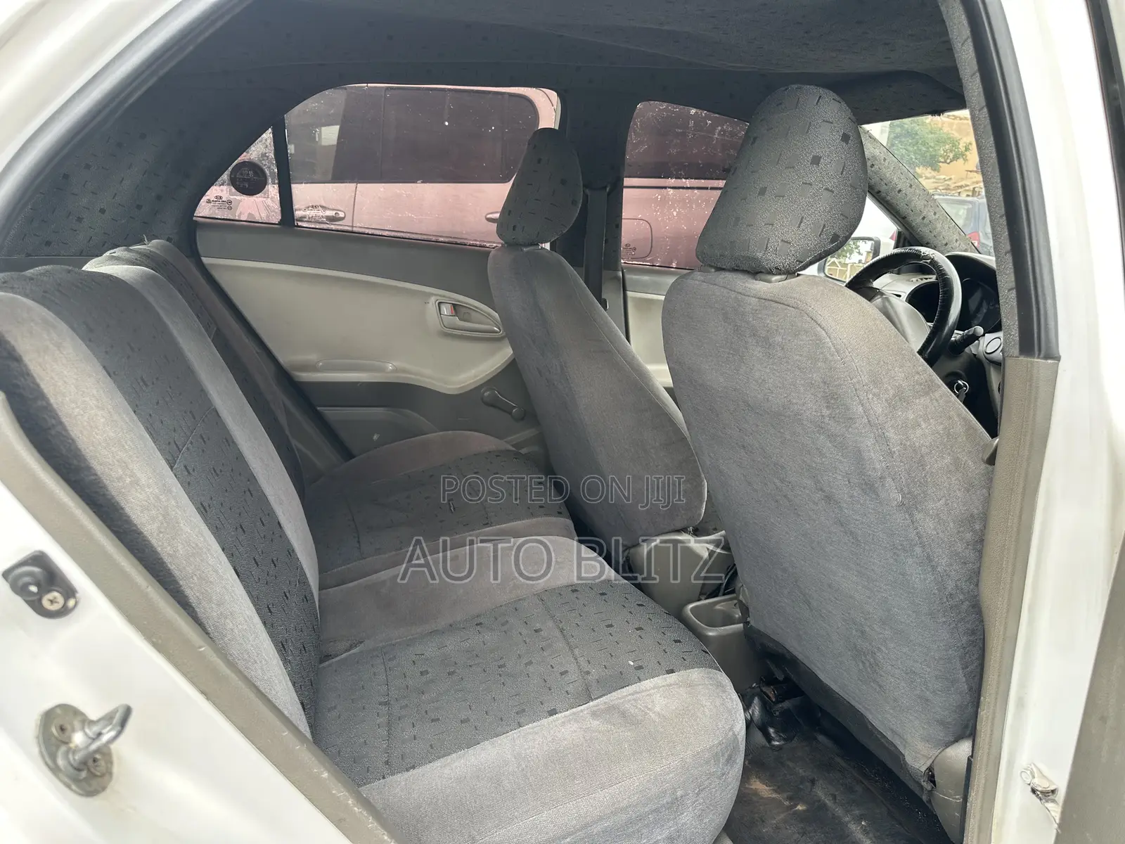 Kia Morning 2012 White