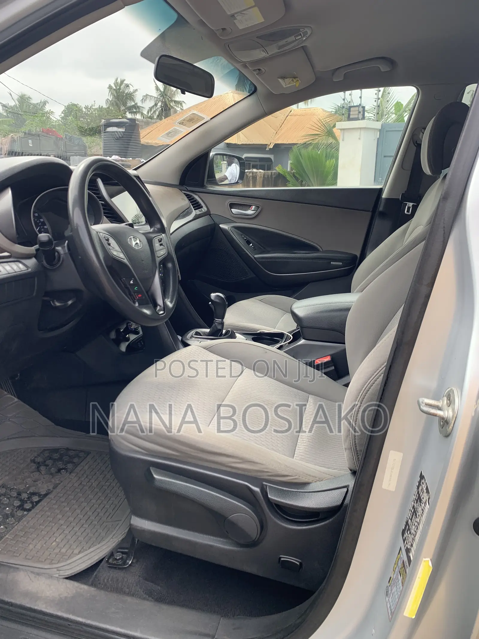 Hyundai Santa Fe 2017 Silver