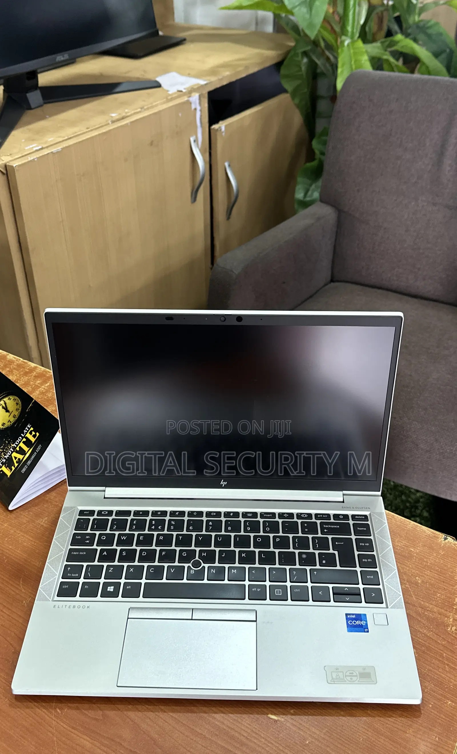 Laptop HP EliteBook 840 G8 16GB Intel Core i7 SSD 512GB
