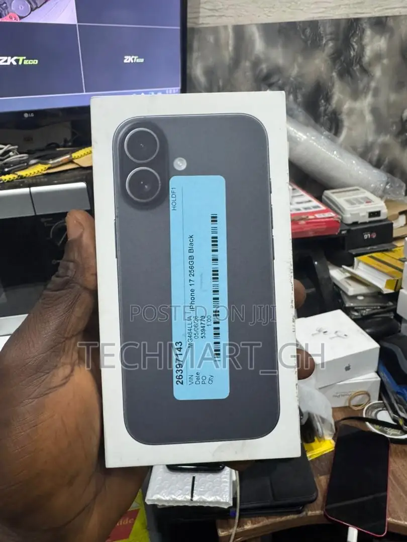 New Apple iPhone 16 128 GB Black