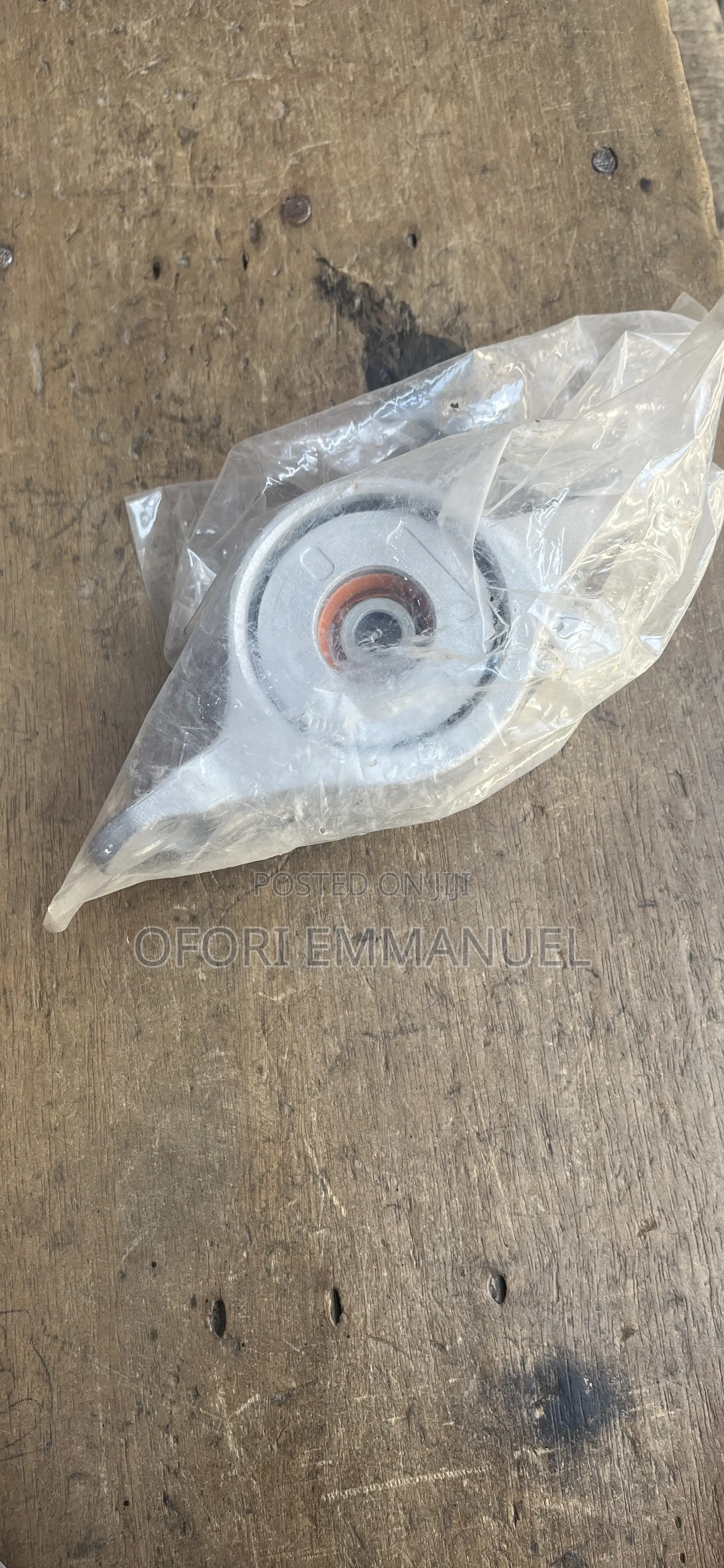 Range Rover Velar Back Topmount