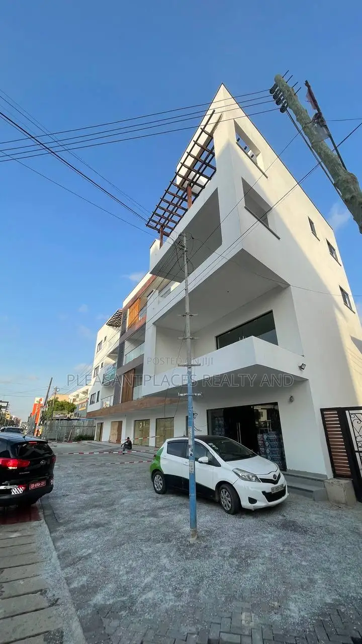 2bdrm Apartment in Pleasantplaces And, Dworwulu for rent