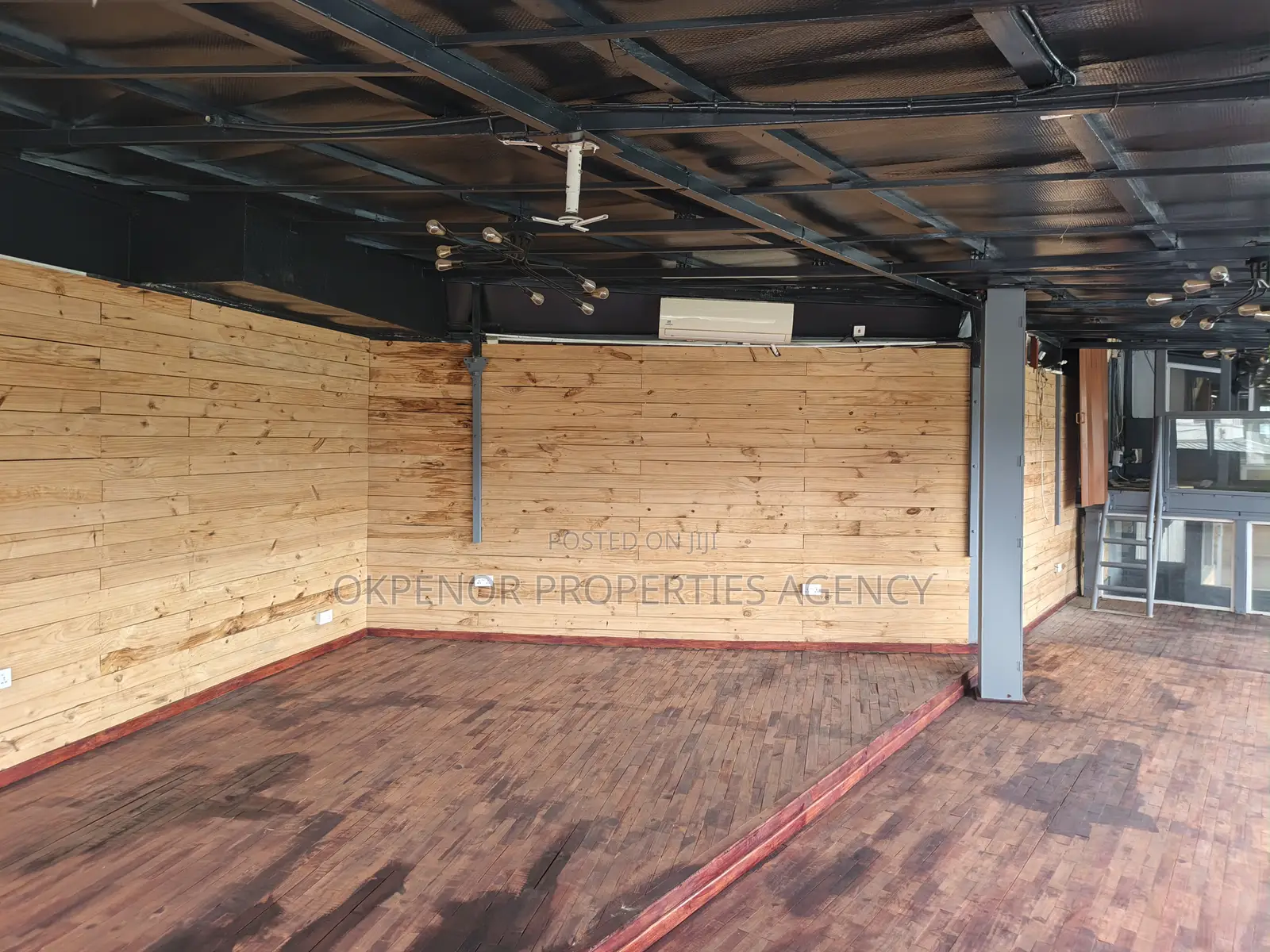 Restaurantand Bar for Rent at Osu