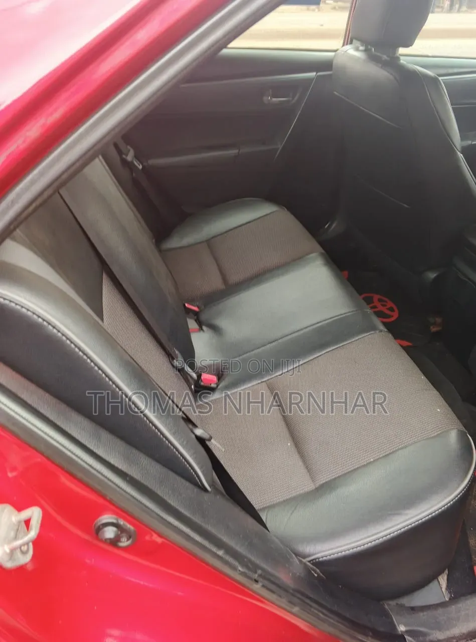 Toyota Corolla 2014 Red