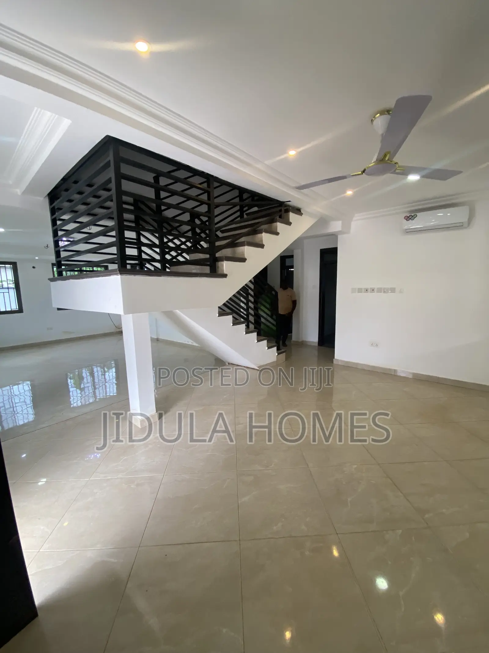 4bdrm House in Adenta Frafraha for rent