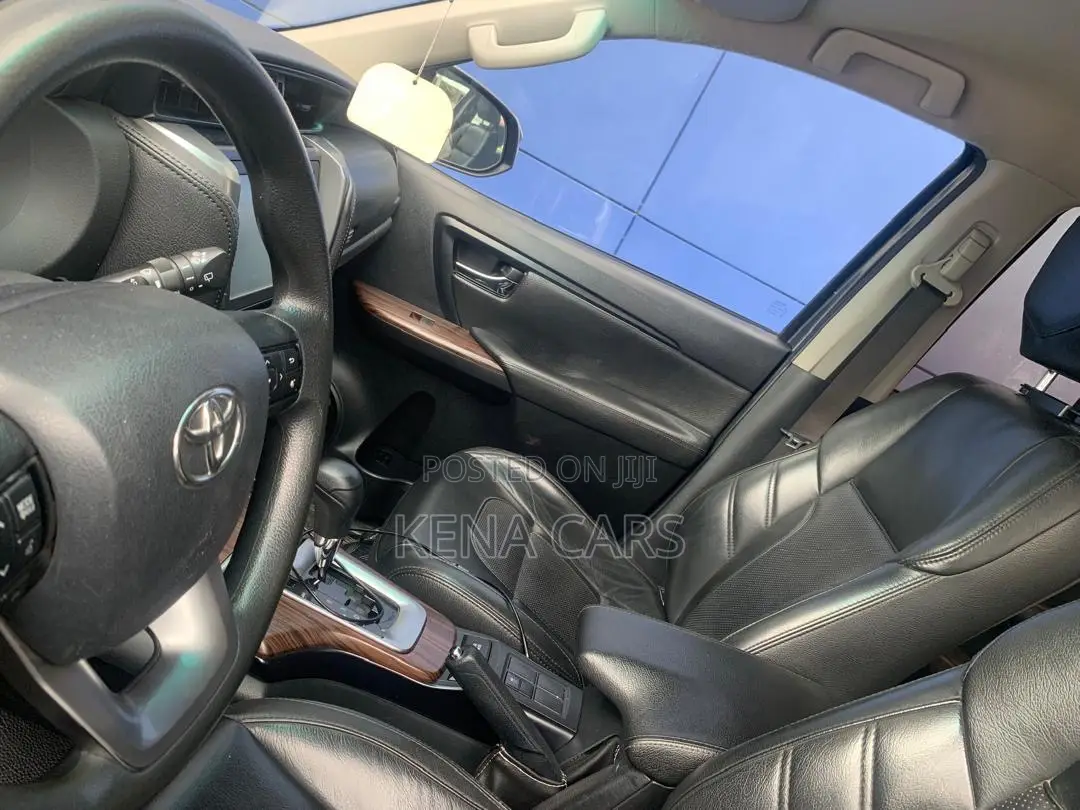 Toyota Fortuner 2021 Gray