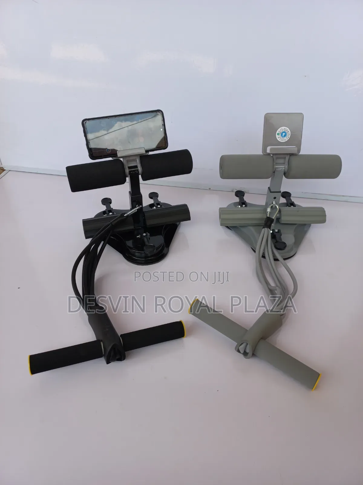3 Suction Sit Up Bar With Phone Holder