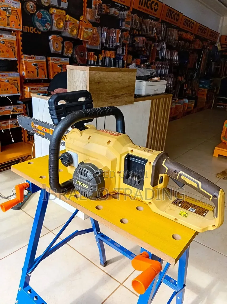 Cordless Chain Saw