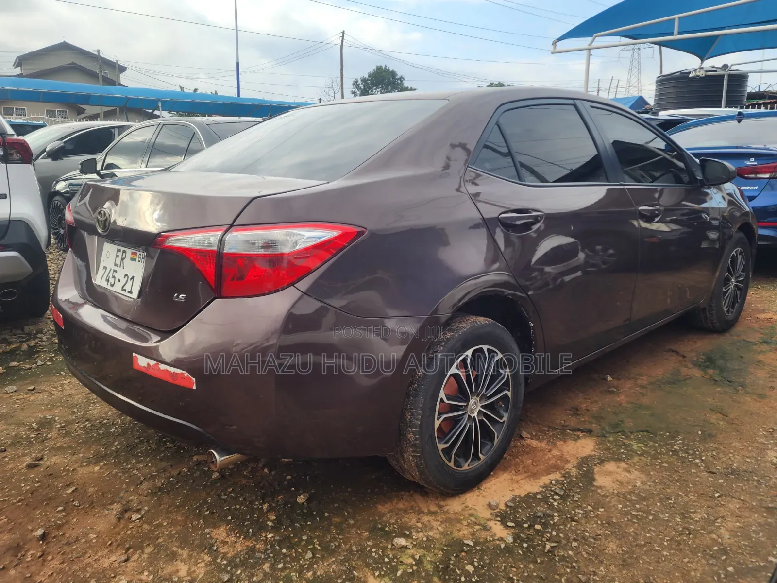 Toyota Corolla LE 4dr Sedan (1.8L 4cyl CVT) 2016 Brown