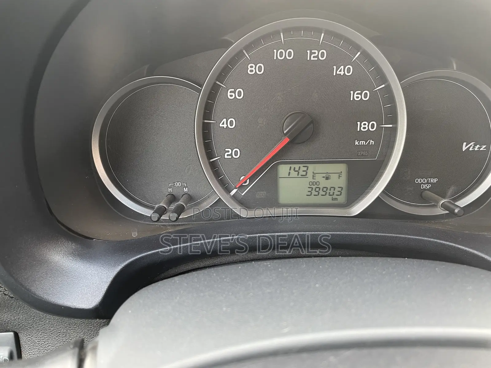 Toyota Vitz 1.0 FWD 5dr 2013 White