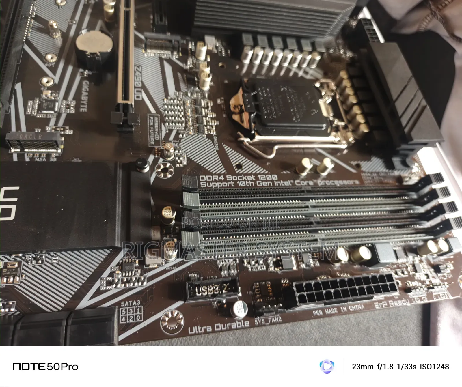 Gigabyte Z490 Ud Motherboard / 10700 I7 Processor