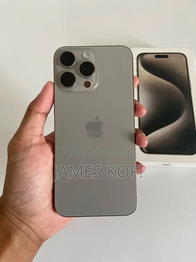 Apple iPhone 15 Pro Max 256 GB Silver