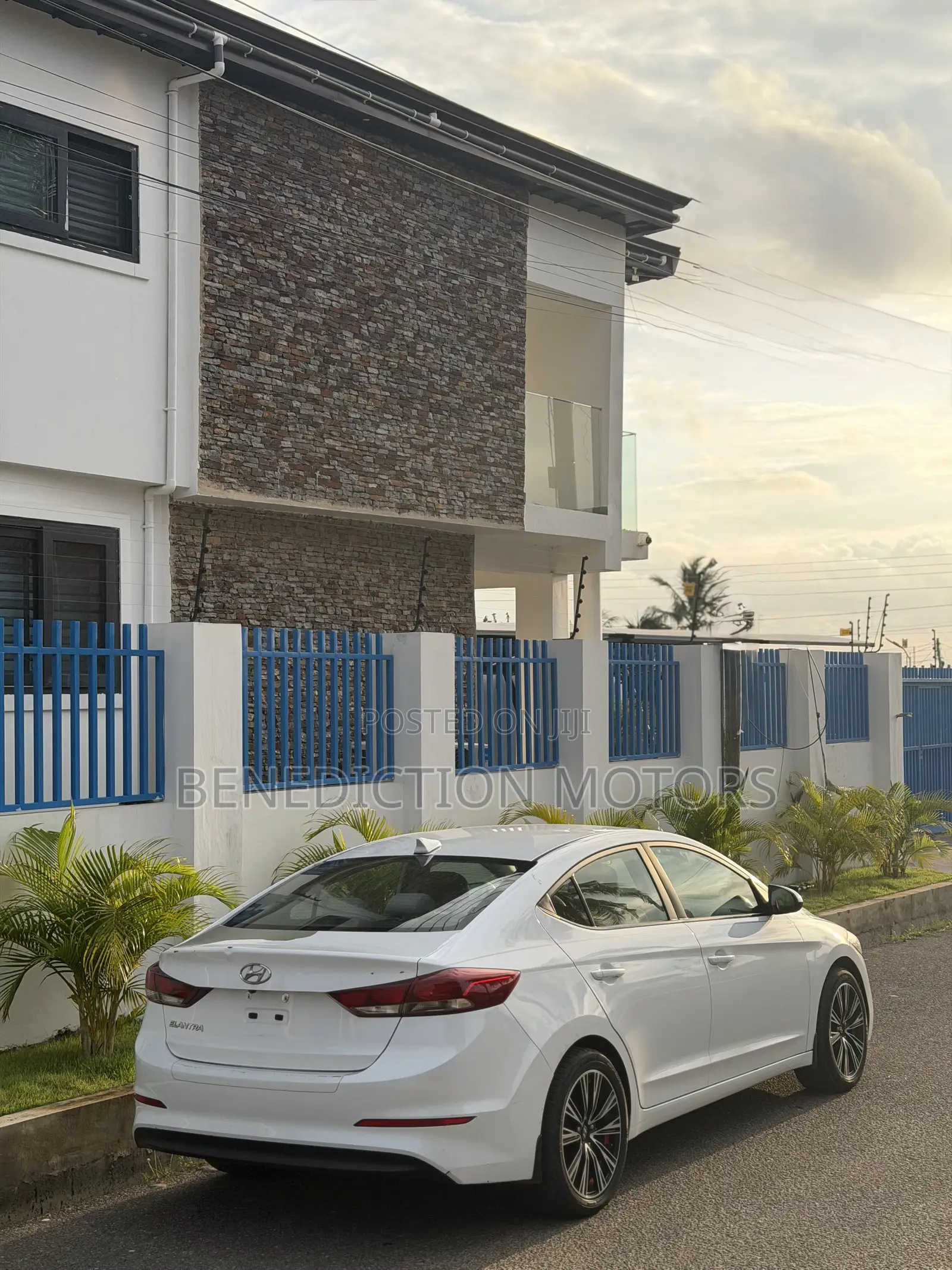 Hyundai Elantra SE 2018 White