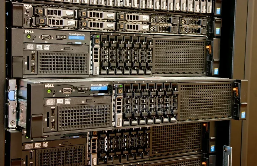Server Dell PowerEdge R730 128GB Intel Xeon SSHD+SSD 128GB