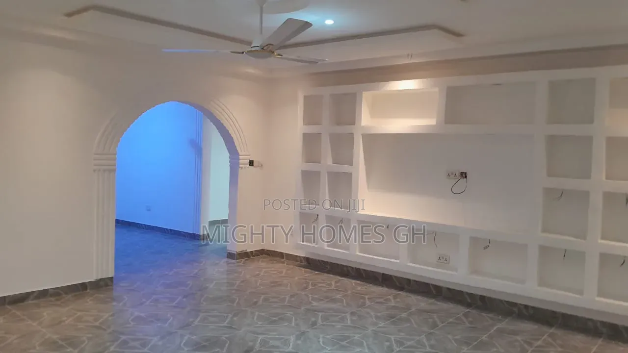 4bdrm House in Mighty Homes, Kasoa for rent