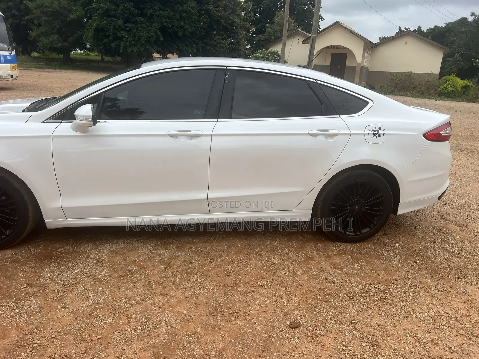 Ford Fusion Titanium AWD 2016 White