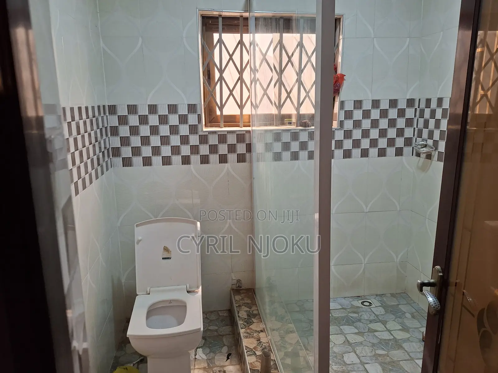 2bdrm Apartment in Housing Down for sale