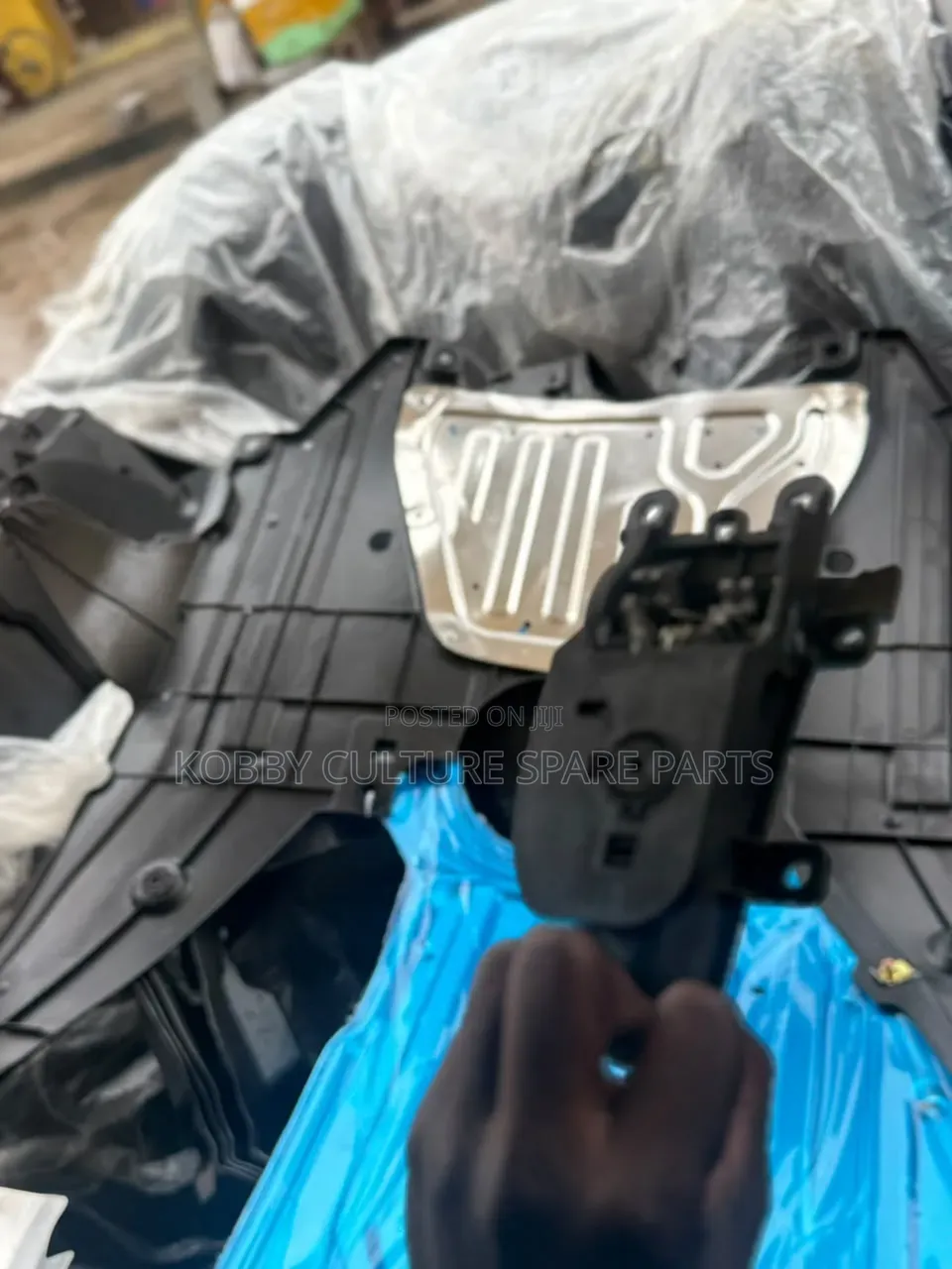 Original Brand New Car Inside Openers Available for All Cars