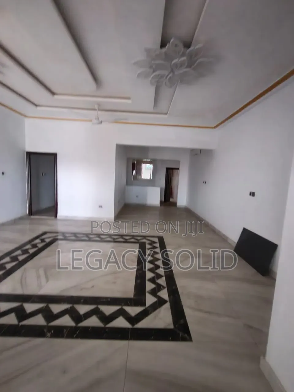 3bdrm Apartment in Legacy Solid Real, Tseaddo for rent
