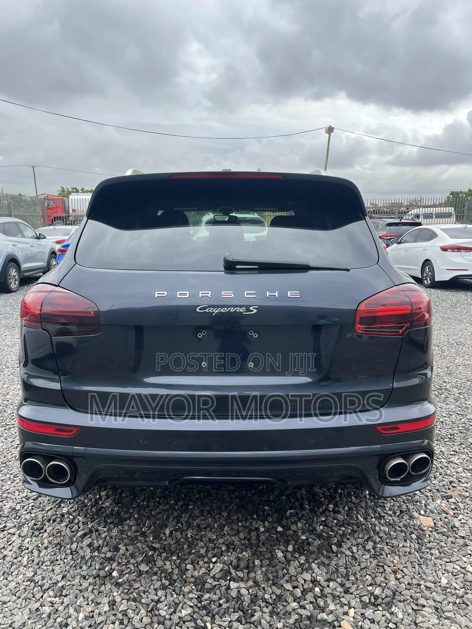Porsche Cayenne Platinum Edition AWD 2018 Black